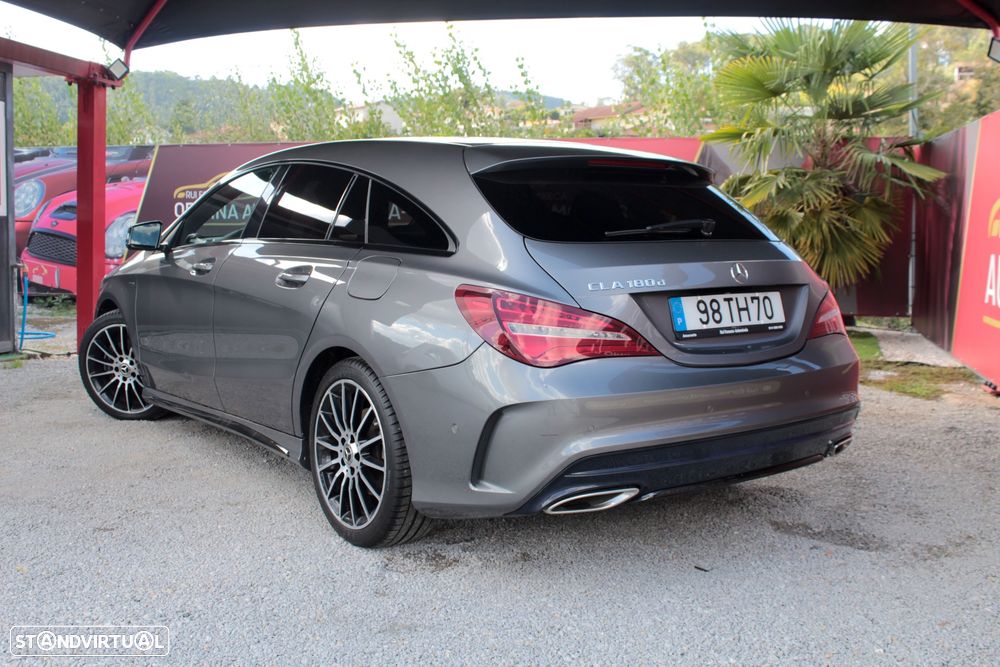 Mercedes-Benz CLA 180 d Shooting Brake AMG Line - 4
