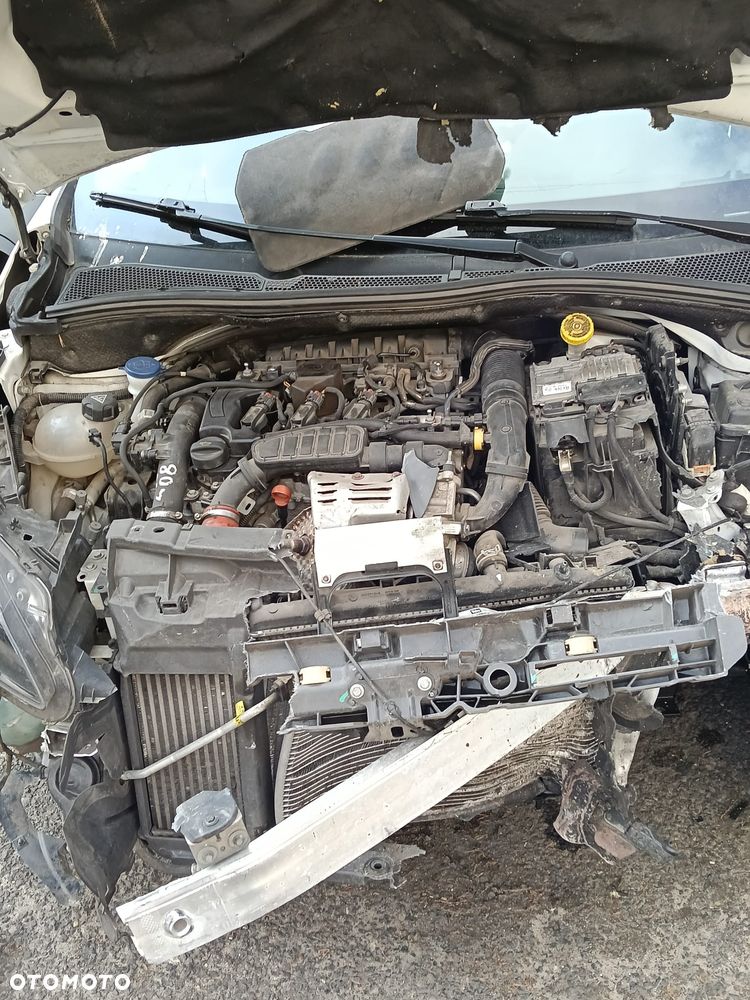 Peugeot 2008 PureTech 110 Stop&Start EAT6 GT-Line Edition - 7