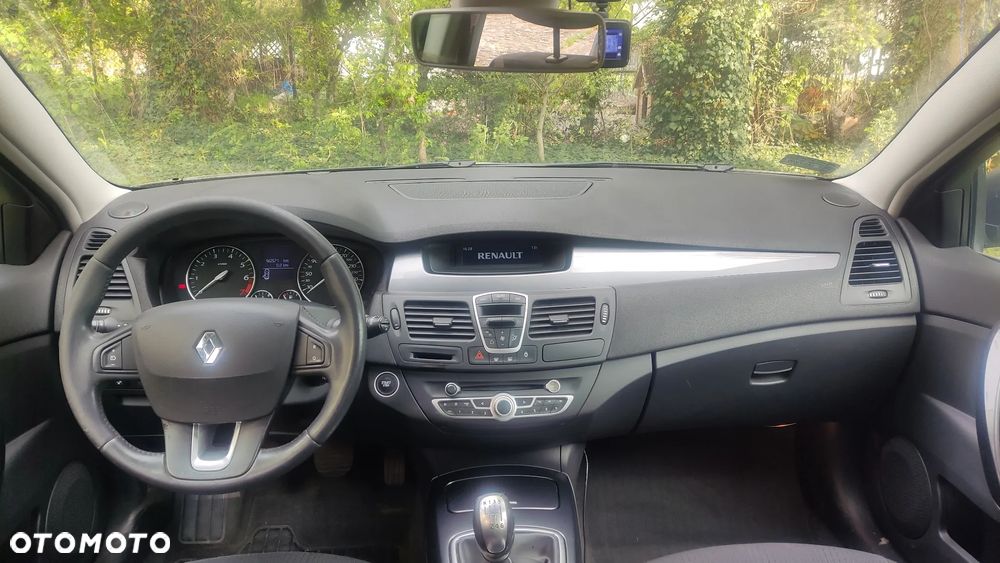 Renault Laguna - 10