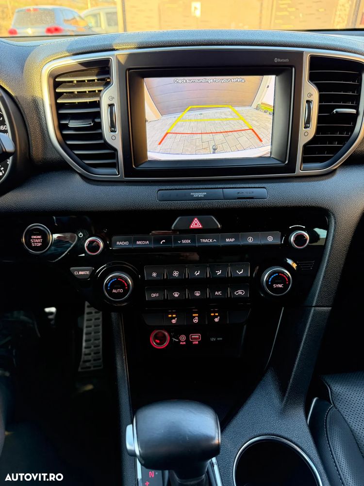 Kia Sportage 2,0 CRDI AWD Aut. GT Line - 9