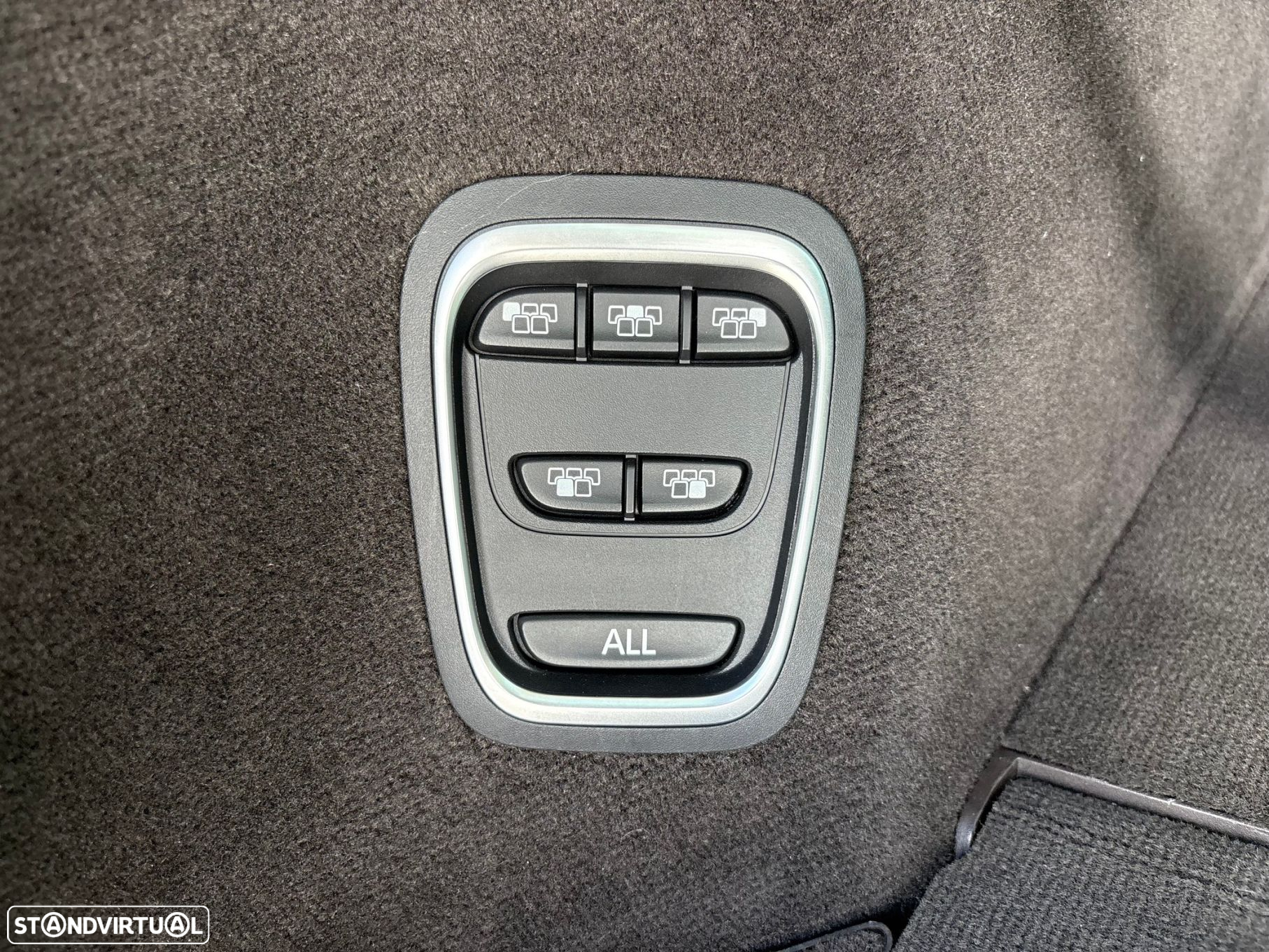 Renault Espace 1.6 dCi Initiale Paris EDC - 6