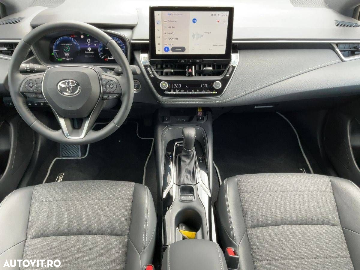 Toyota Corolla - 9