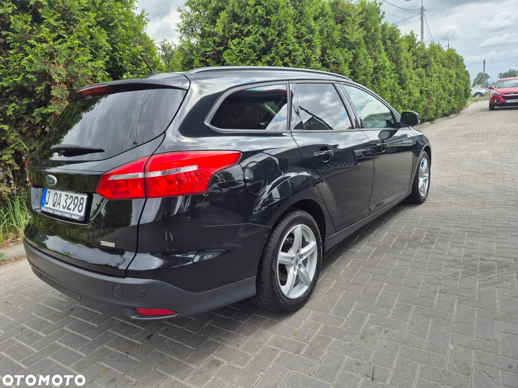Ford Focus 1.0 EcoBoost Edition - 11