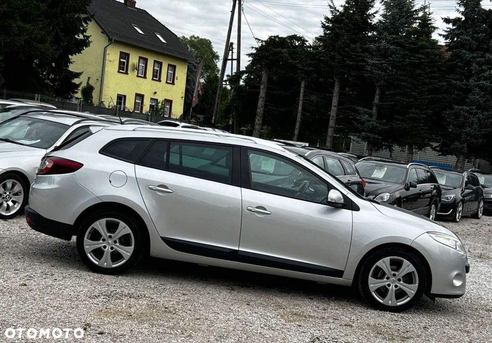 Renault Megane - 5