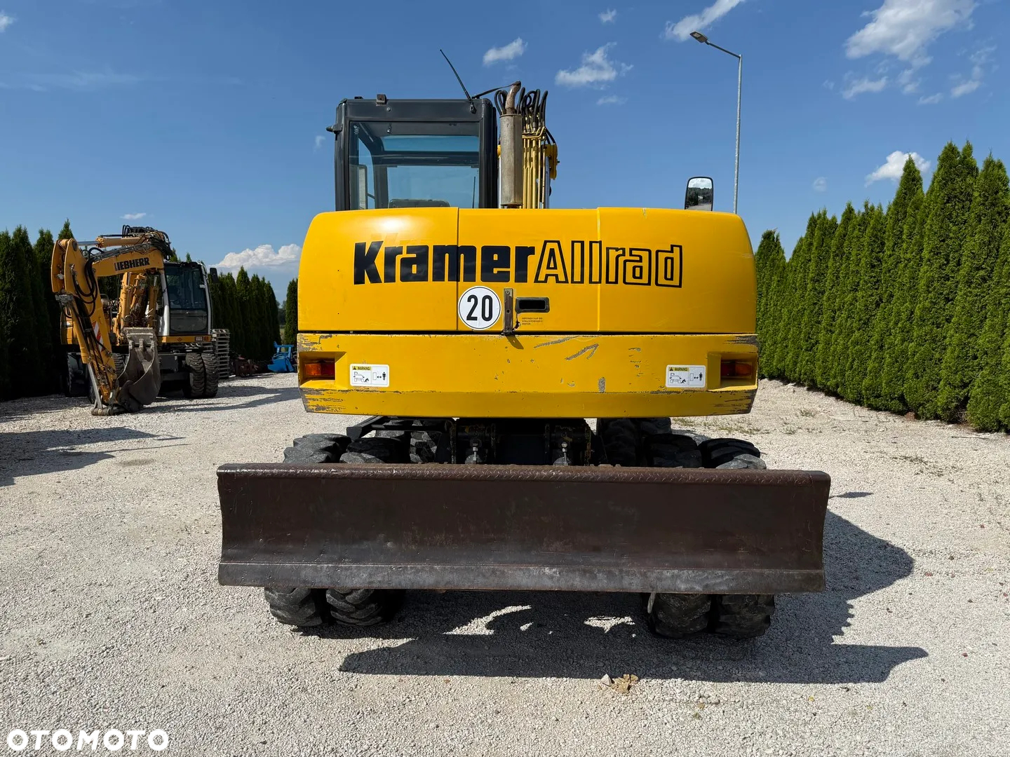 Kramer 812 KOPARKA KOŁOWA/ 12 TON / DWIE OSIE SKRĘTNE / MAŁE GABARYTY / BARDZO ZWROTNA / ZADBANA Z NIEMIEC / 70 75 80 90 100 110 / 308 310 / TEREX TW - 5