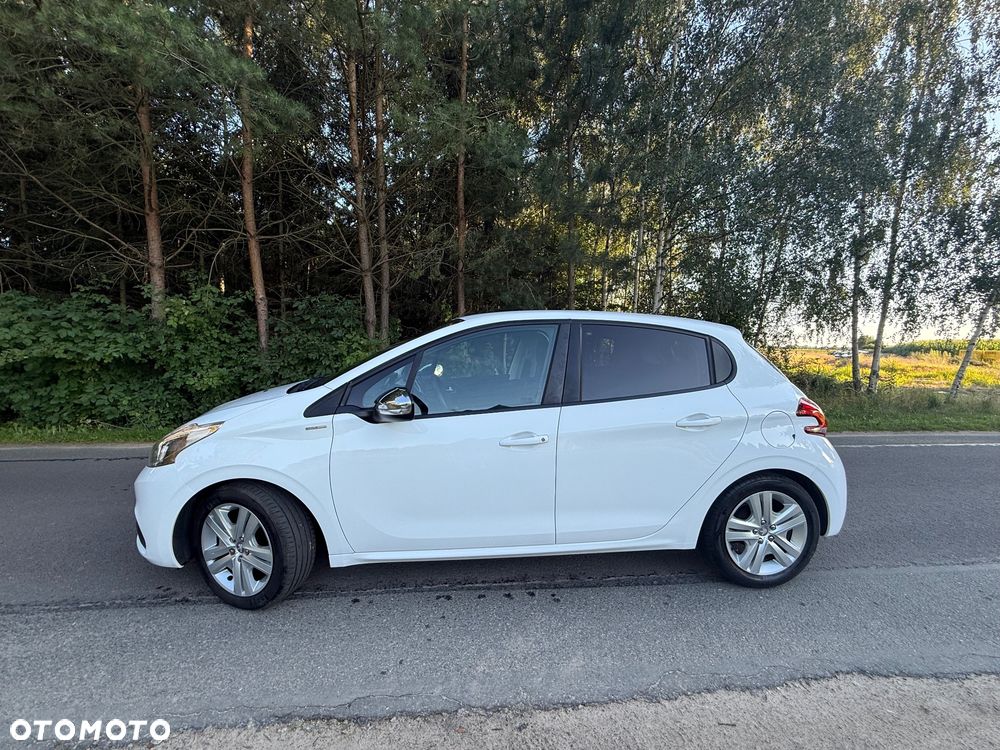Peugeot 208 PureTech 82 Start & Stop Style - 10
