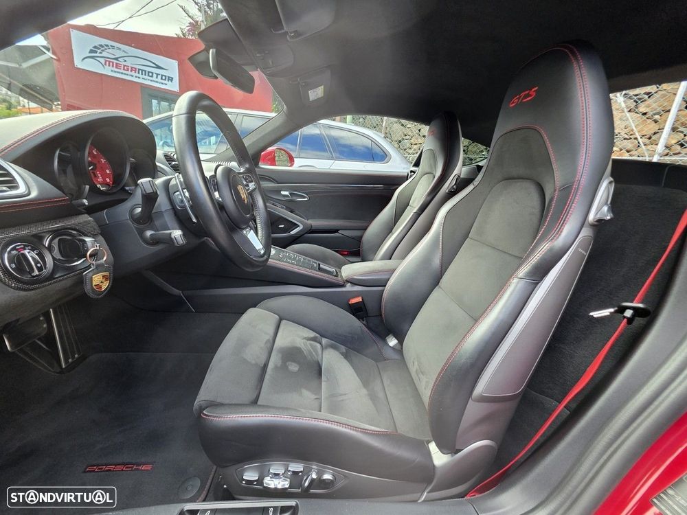 Porsche 718 Cayman 4.0 GTS PDK - 9