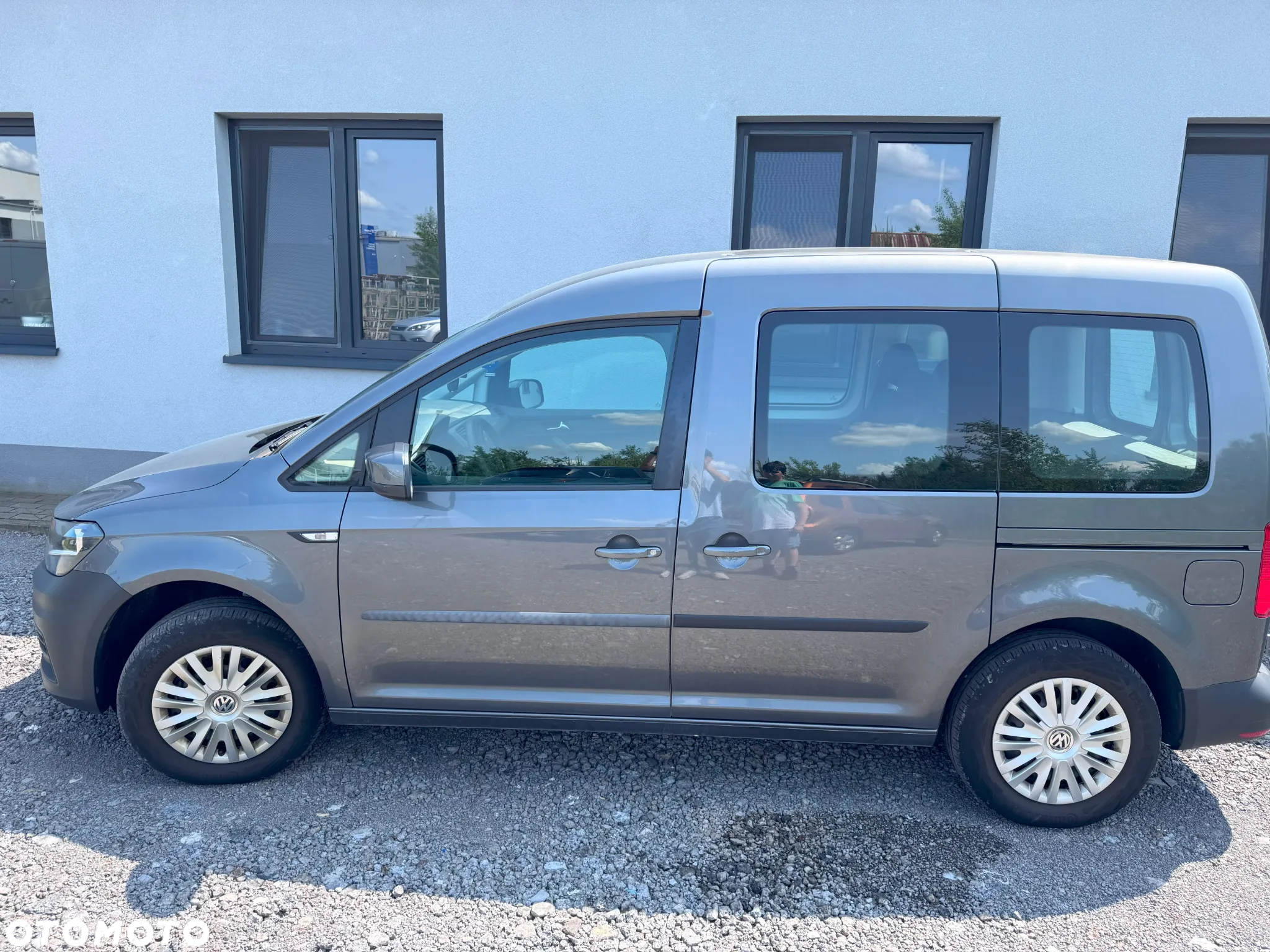 Volkswagen Caddy 2.0 TDI Alltrack - 2