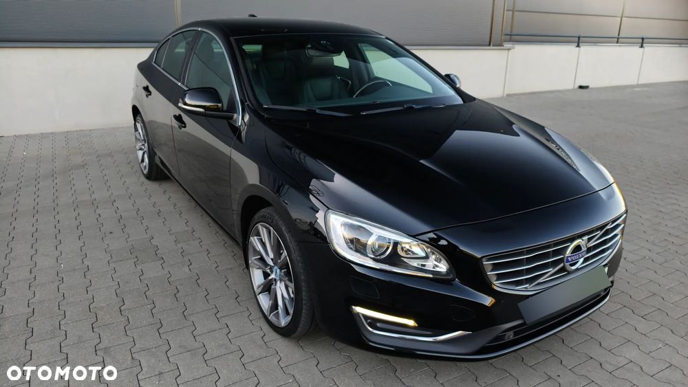 Volvo S60 D4 Summum - 2