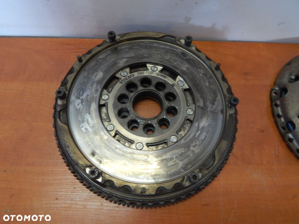 Sprzegło dwumasa 2.5 turbo benz 30681137 Volvo v50 s40 xc90 c30 s80 s60 05-13 Łuków części - 6