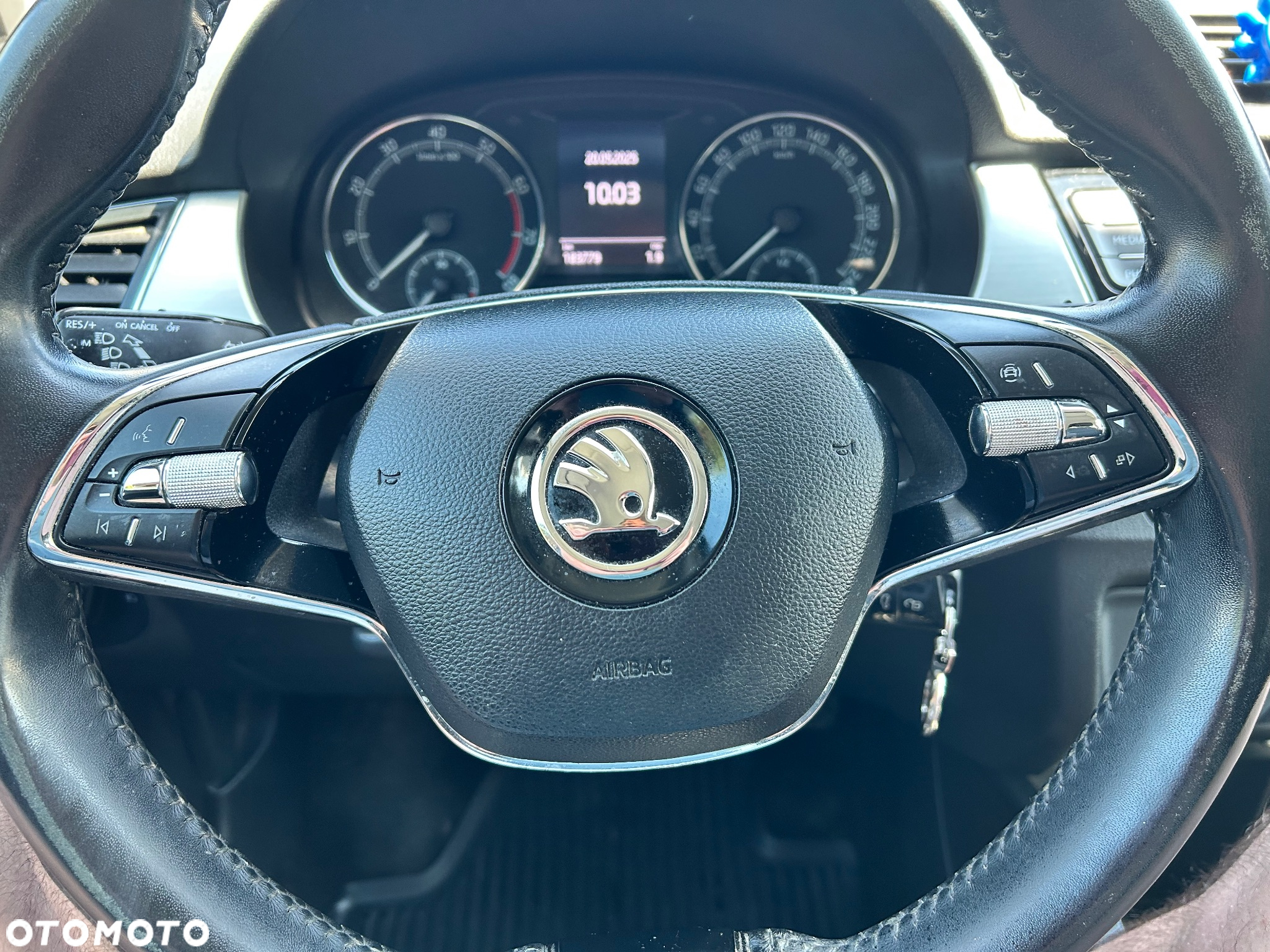 Skoda Fabia 1.0 Ambition - 27