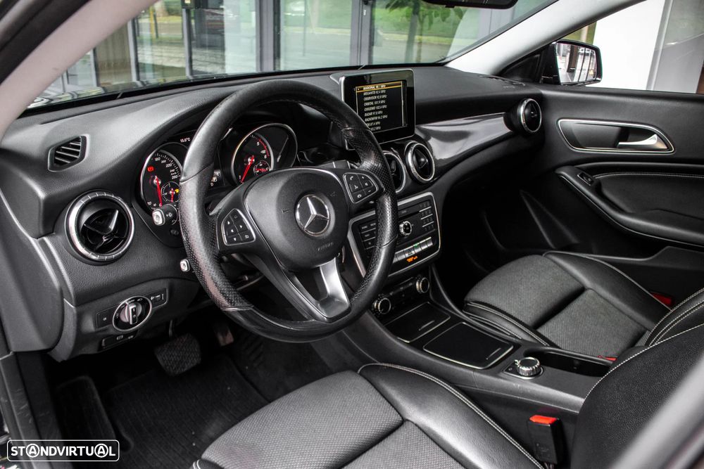 Mercedes-Benz CLA 180 d Shooting Brake Aut. - 24