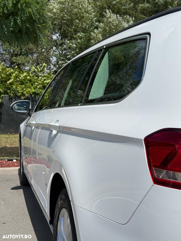 Volkswagen Passat 2.0 TDI SCR DSG Comfortline - 10