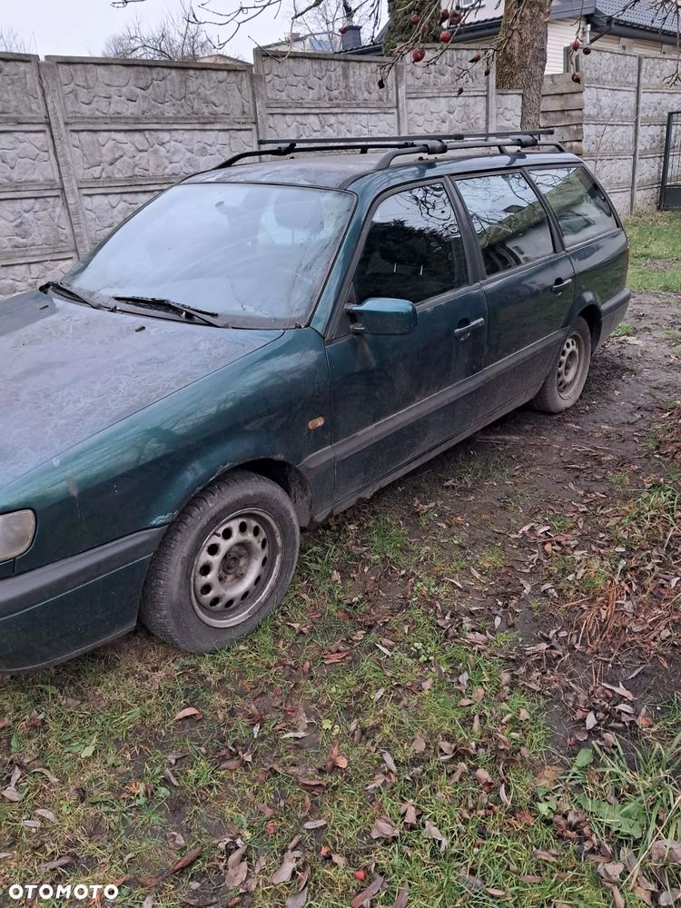 Volkswagen Passat - 2