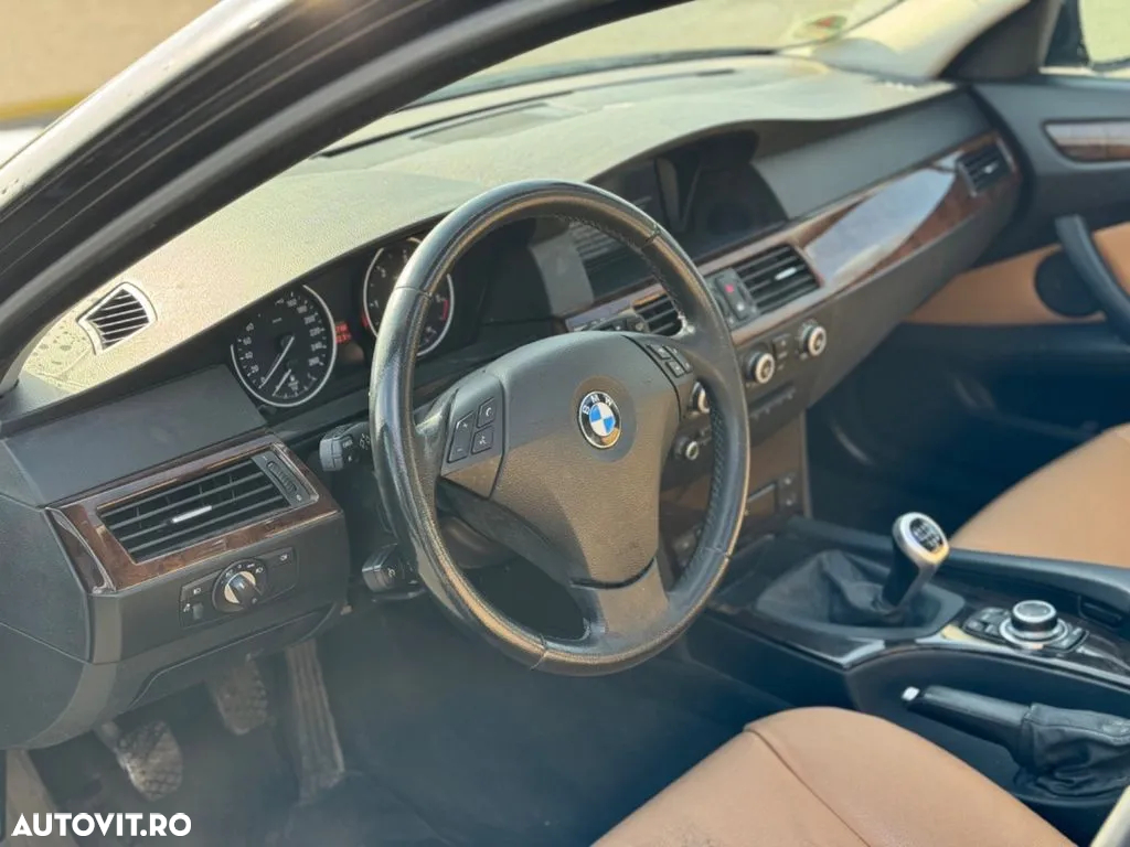 BMW Seria 5 520d Touring Edition Exclusive - 8