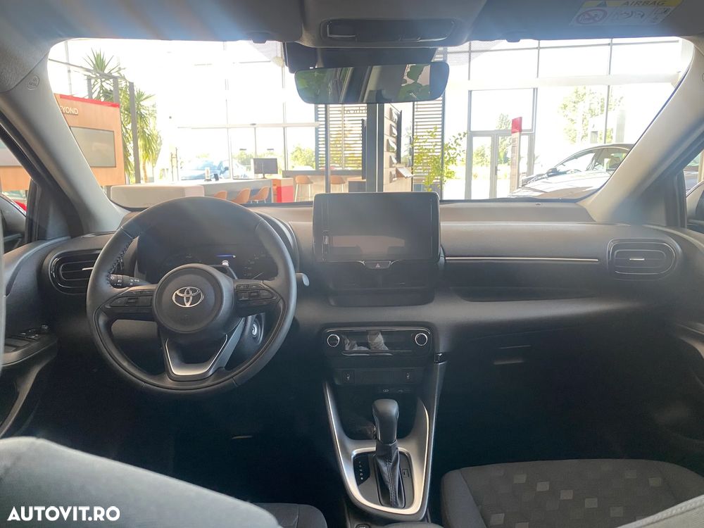 Toyota Yaris 1.5 VVT-i HSD Active - 16