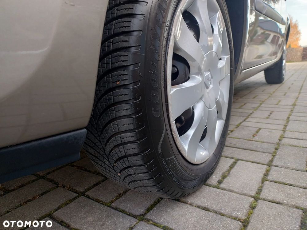 Renault Clio 1.2 16V Dynamique - 36