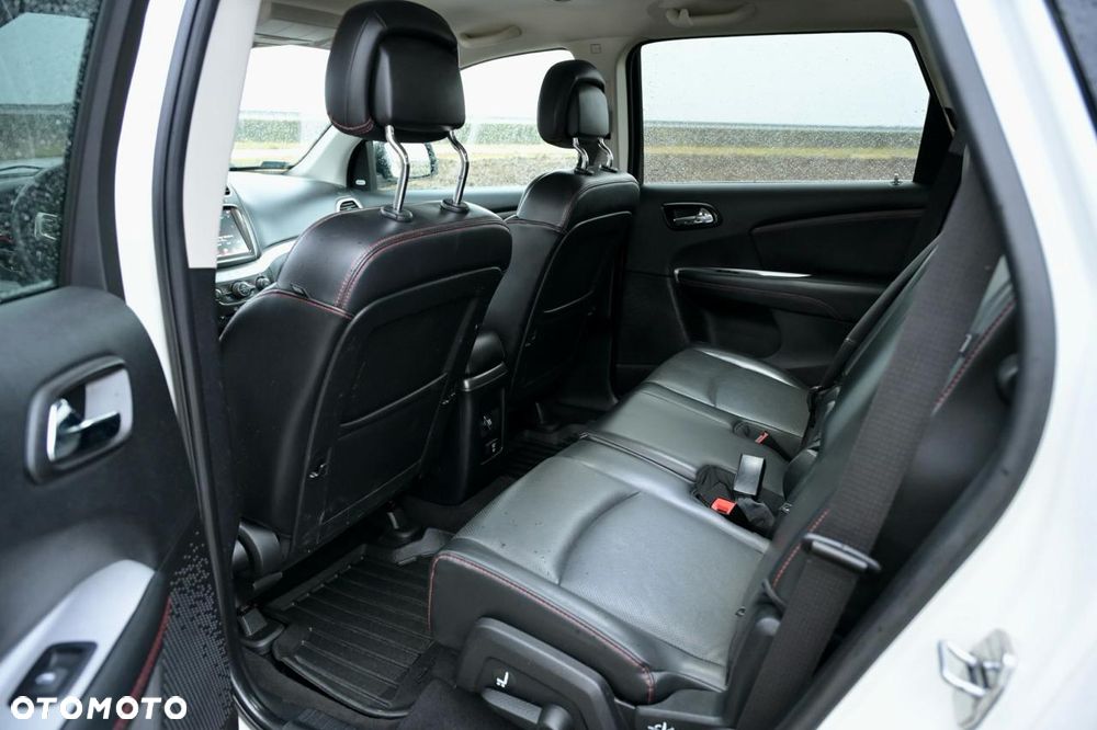 Jeep Compass - 10