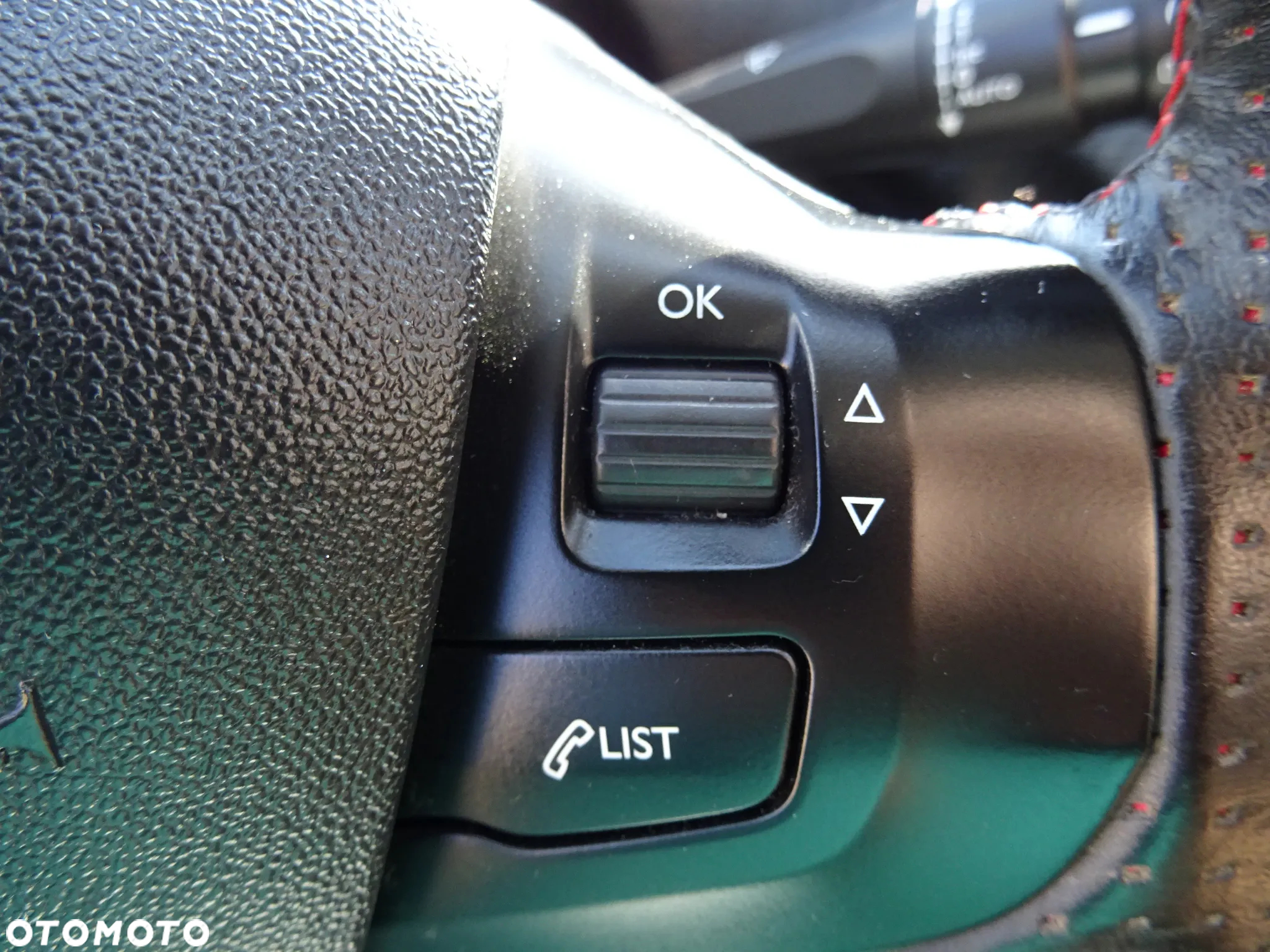 Peugeot 208 PureTech 110 Stop & Start Allure - 25