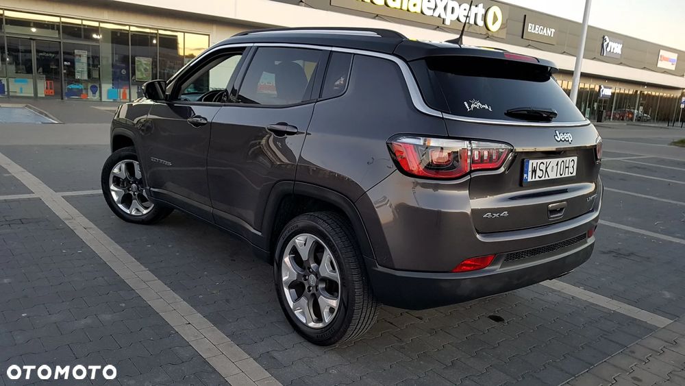 Jeep Compass - 11