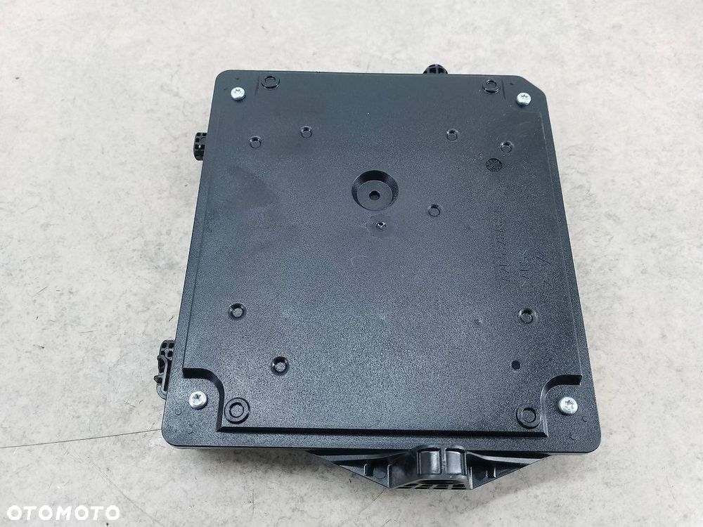 MODUŁ BCM RENAULT MEGANE III 284B18225R 180180060  CONTINENTAL 1.5 DCI - 4