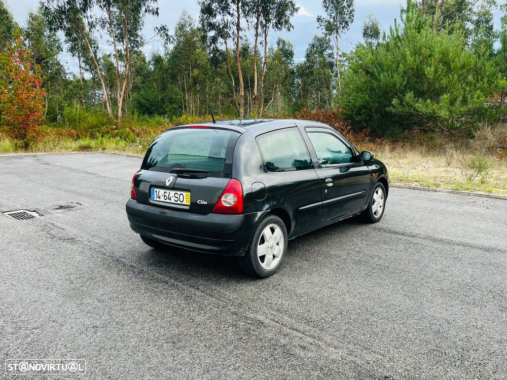 Renault Clio 1.5 dCi S - 3