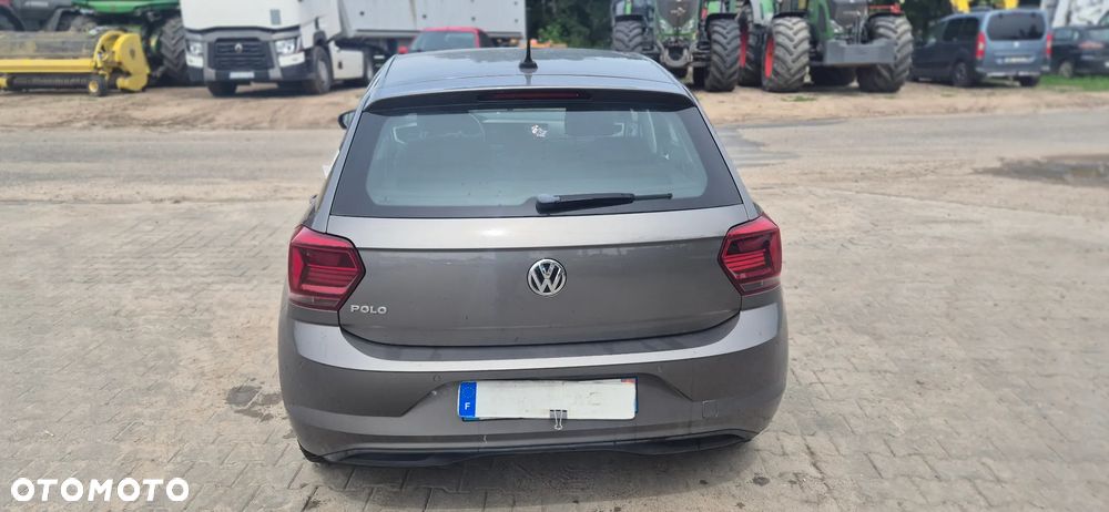 Volkswagen Polo - 9