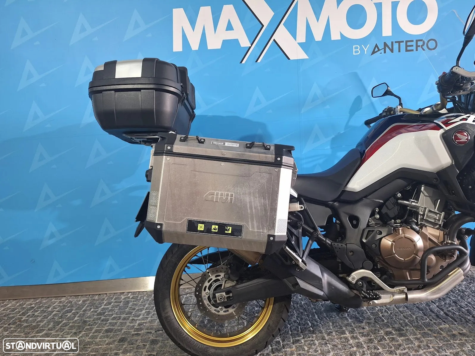 Honda Africa Twin 1000 - 4