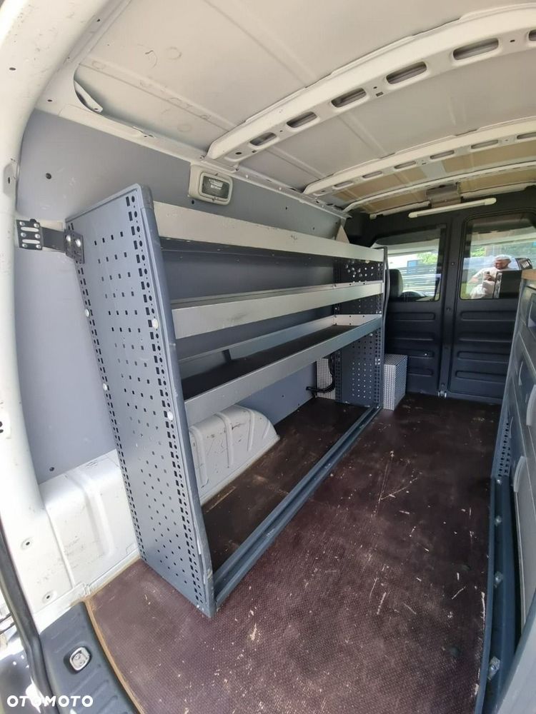 Volkswagen Caddy - 17