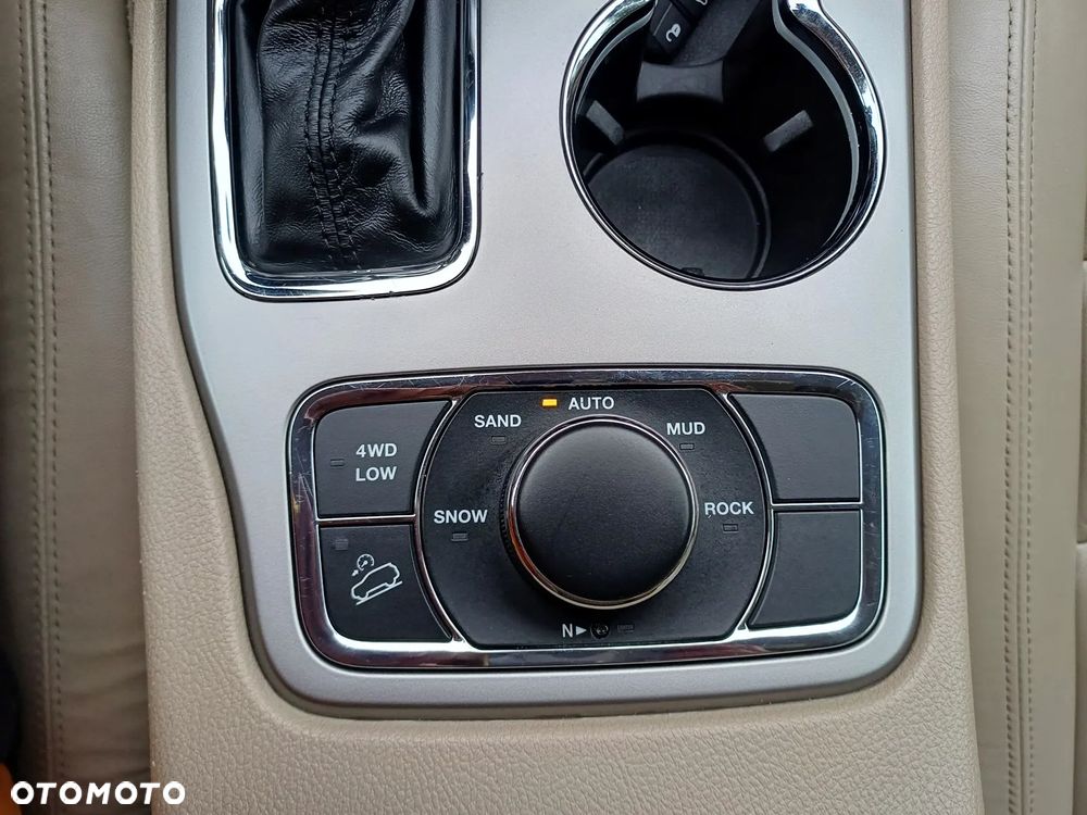 Jeep Grand Cherokee 3.6 V6 Limited - 31