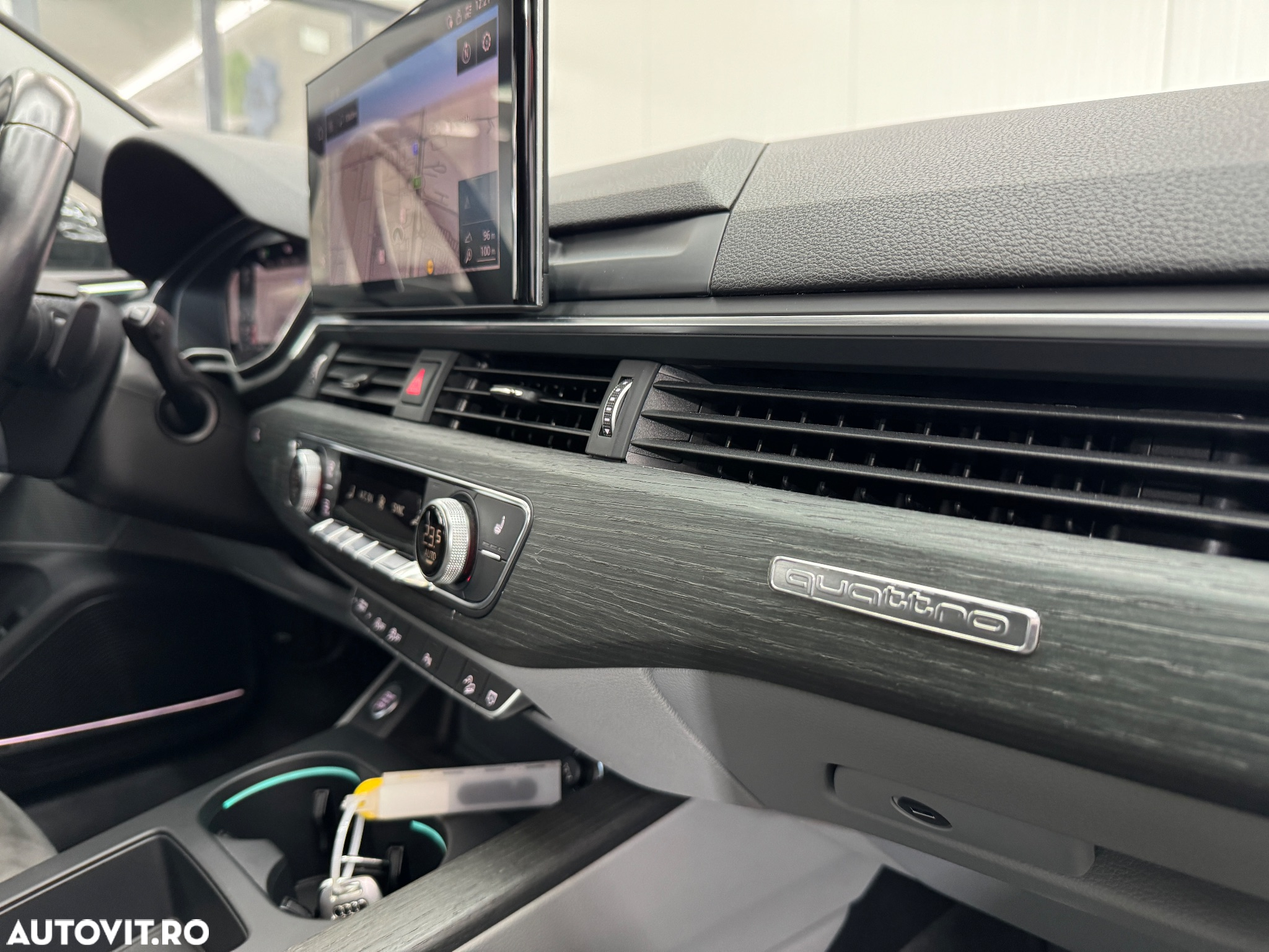 Audi A4 Allroad 2.0 40 TDI quattro S tronic MHEV - 24