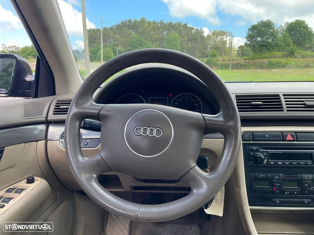 Audi A4 - 3