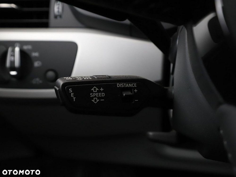 Audi A4 Allroad 45 TFSI S tronic - 33