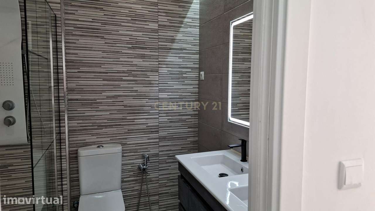 Apartamento T3 com Varandas no Barreiro, Setúbal - Grande imagem: 5/10