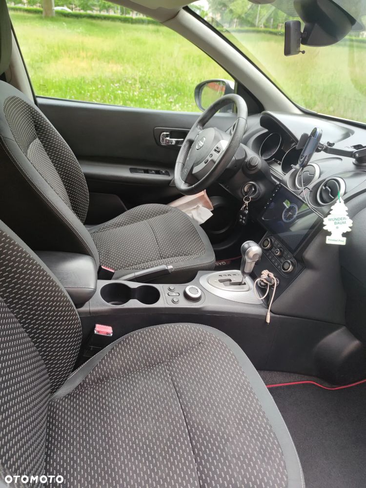 Nissan Qashqai - 10
