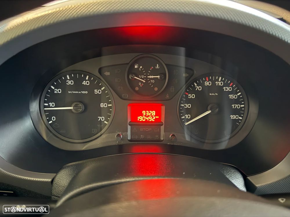 Citroën BERLINGO "MALA PADEIRO" - 28