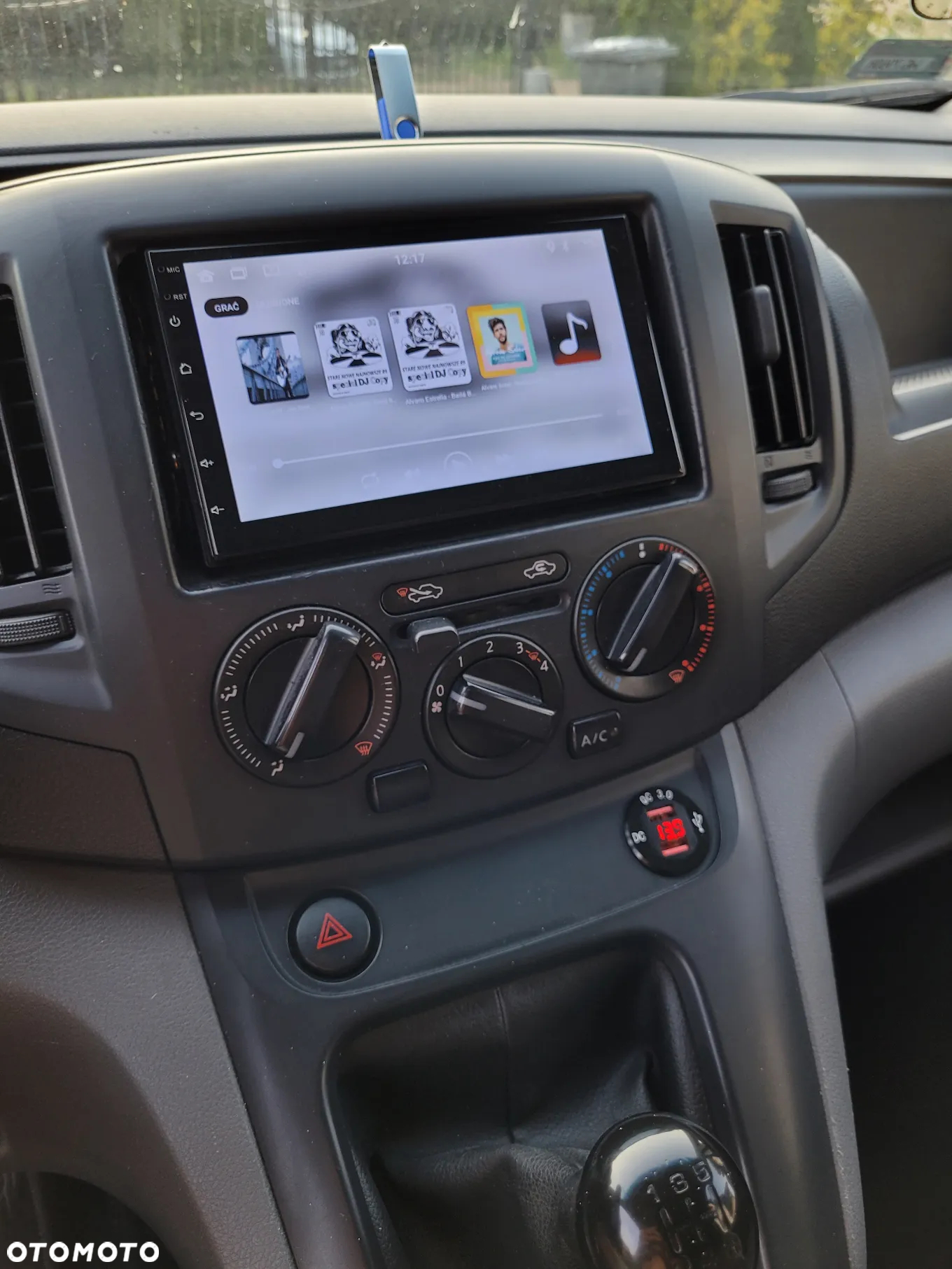 Nissan NV200 Combi 1.5 dCi - 12