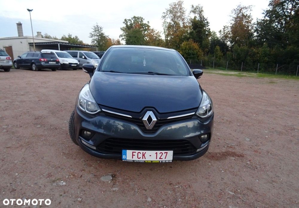 Renault Clio - 7