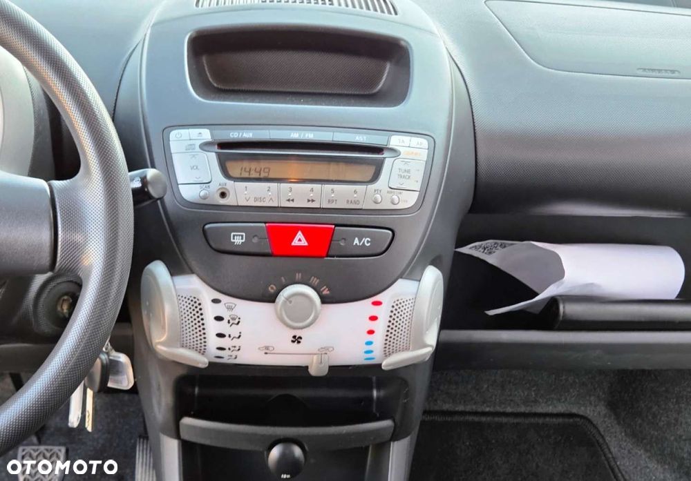 Toyota Aygo - 10