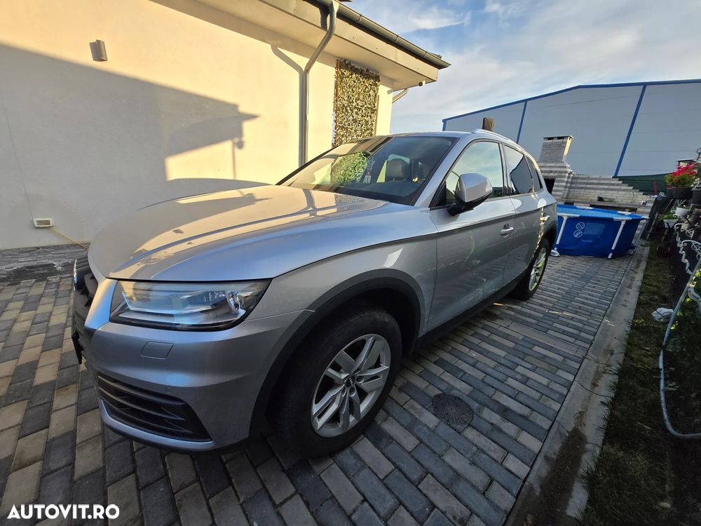 Audi Q5 2.0 TFSI S tronic Sport - 2