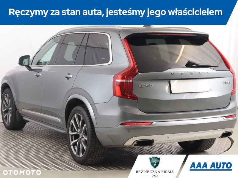 Volvo XC 90 - 5