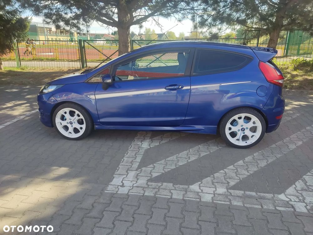 Ford Fiesta 1.6 Ti-VCT S - 2