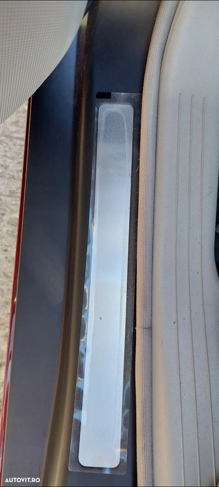 Mercedes-Benz C - 10