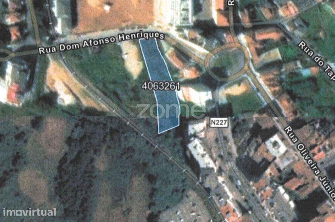 Terreno Corgas S. João da Madeira - Grande imagem: 5/5
