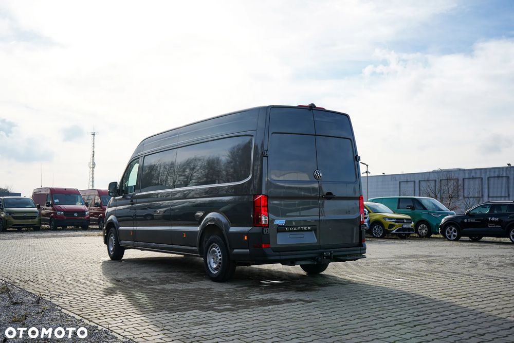 Volkswagen Crafter 35 - 12