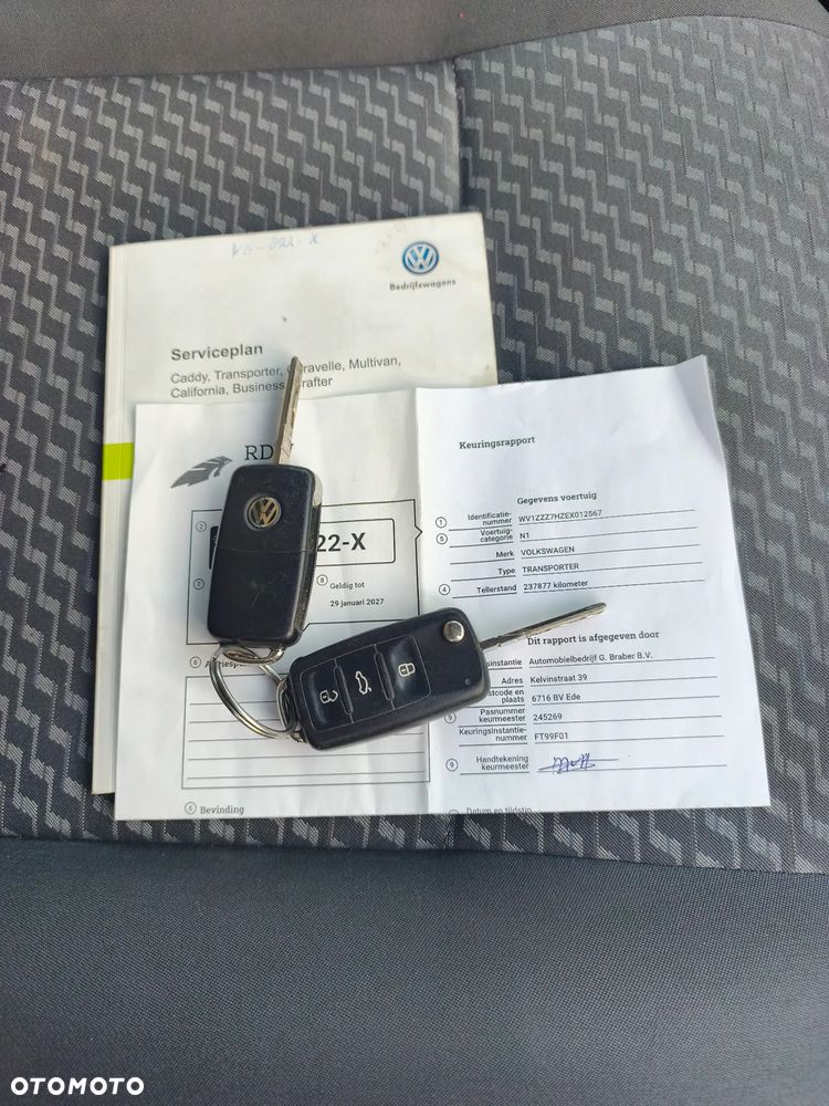 Volkswagen Transporter - 37