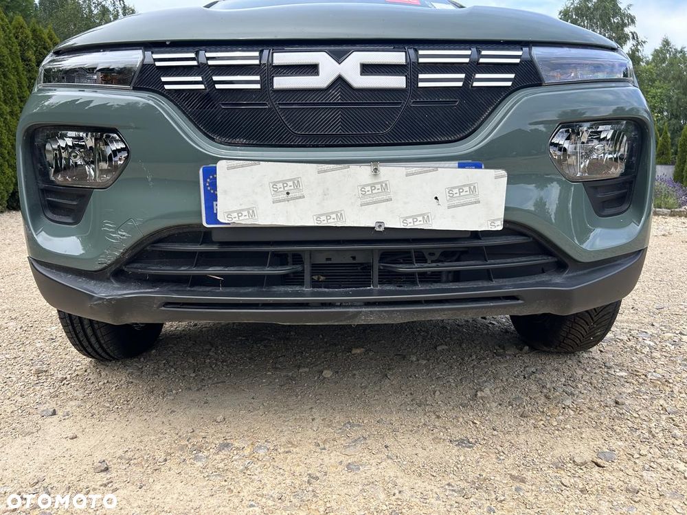Dacia Spring - 8