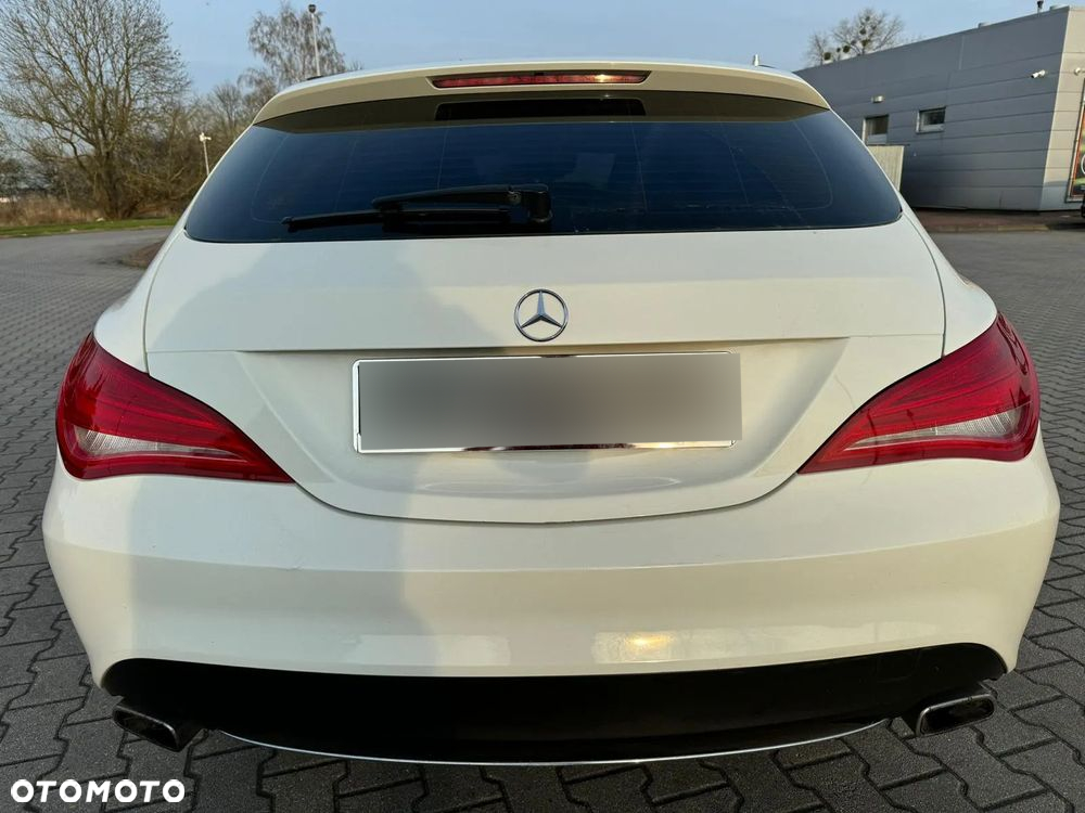 Mercedes-Benz CLA 220 (CDI) d AMG Line - 12