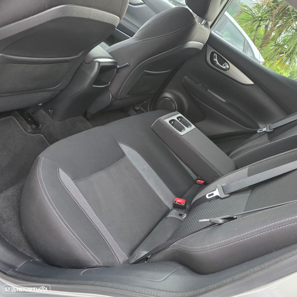 Nissan Qashqai 1.2 DIG-T N-Connecta Led Xtronic - 31