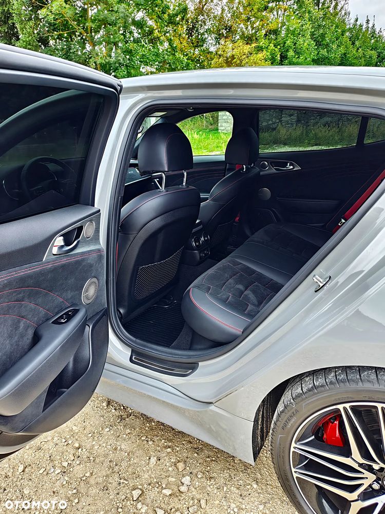 Kia Stinger 3.3 T-GDI V6 GT Prestige Line AWD - 18